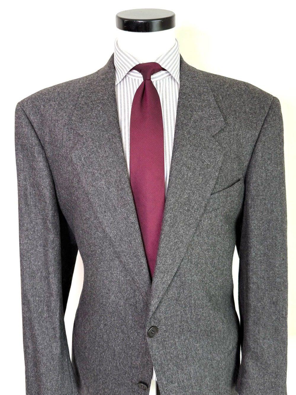 Giorgio Armani Wool & Cashmere Grey Blazer | 44